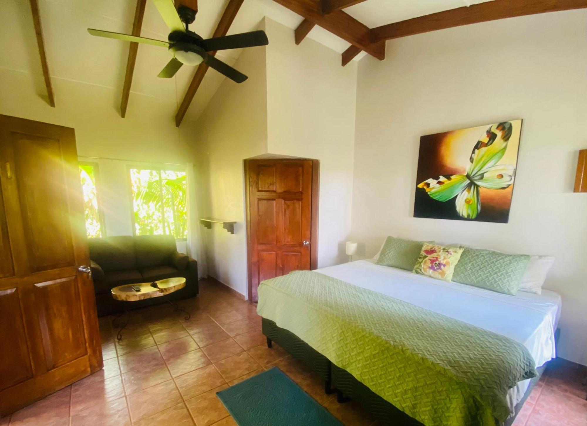 Villas En El Bosque Охочал Екстериор снимка
